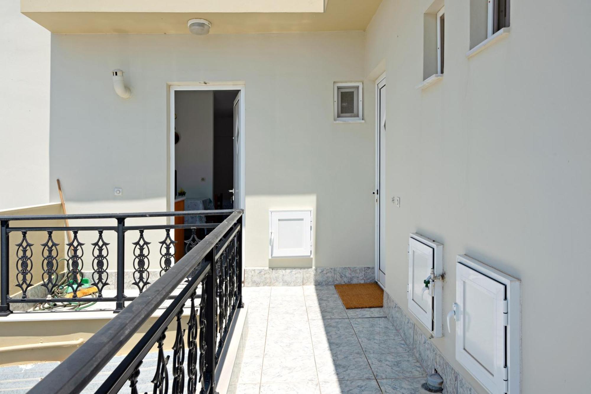 Athina Seaside Apartment Kardamena  Exterior photo