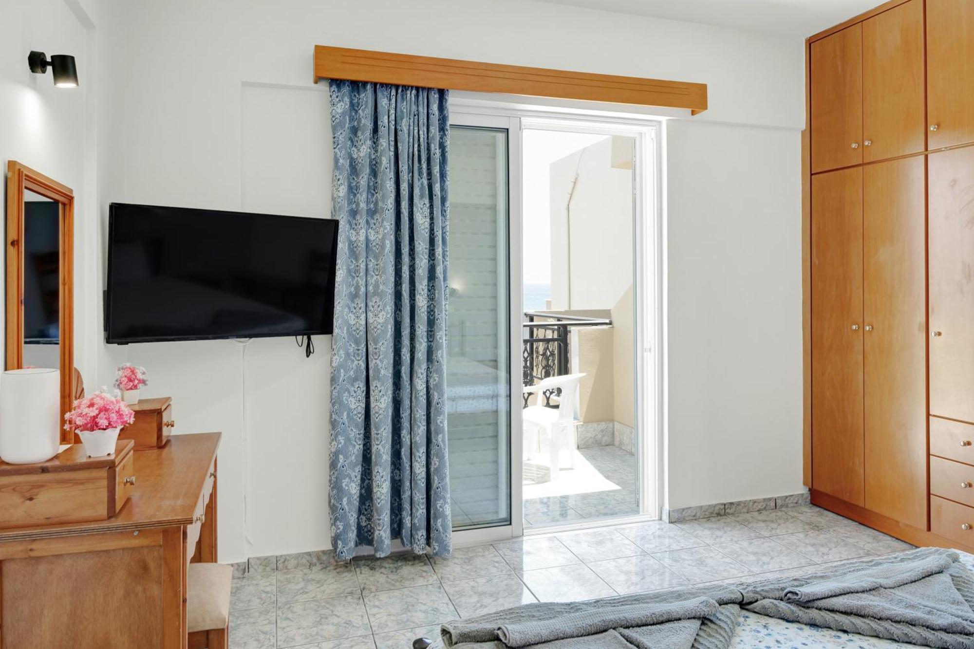 Athina Seaside Apartment Kardamena  Exterior photo